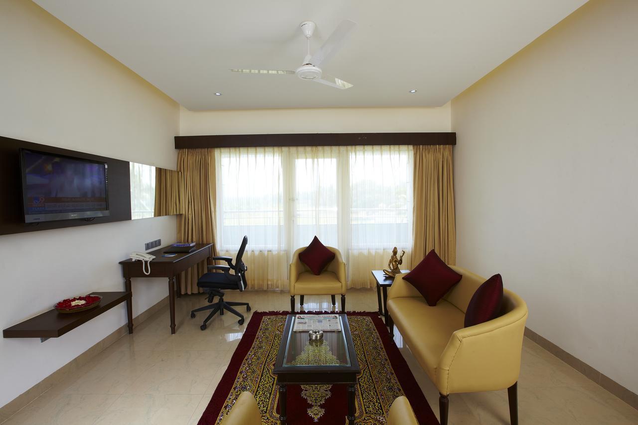 Rns Golf Resort & Nature Cure Centre Mavalli Exterior photo